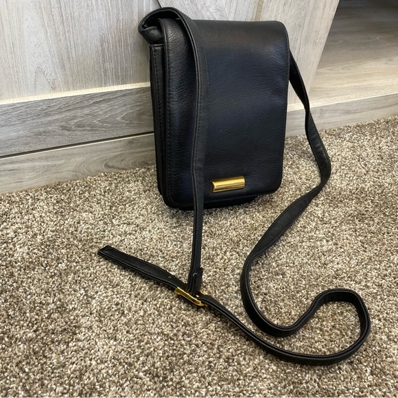 All Leather Compartmentalism Crossbody Travel Vacation Shoulder Bag - Picture 12 of 12